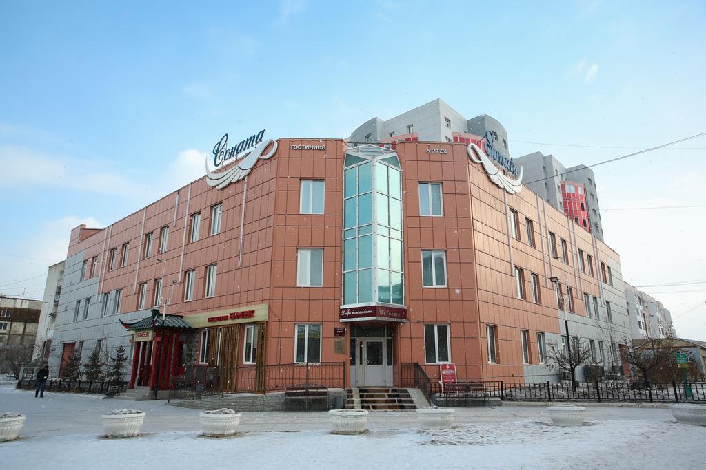 Hotel Sonata Jakutsk Exterior foto